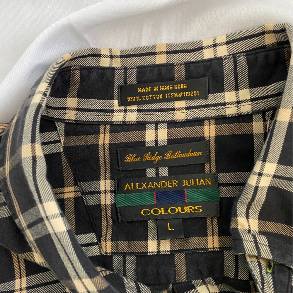Button Up - Picture 3 of 4